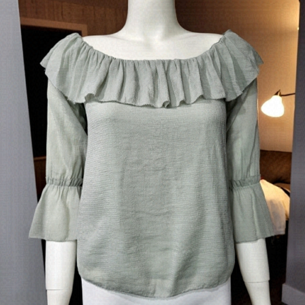 ONLY | off shoulder bell sleeves